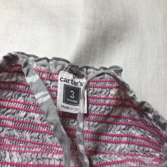 Girl’s 0-3M Mixed Onesie Bundle - Picture 13 of 13